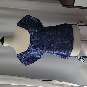 Love Sam embroidered top Size small. Perfect condition